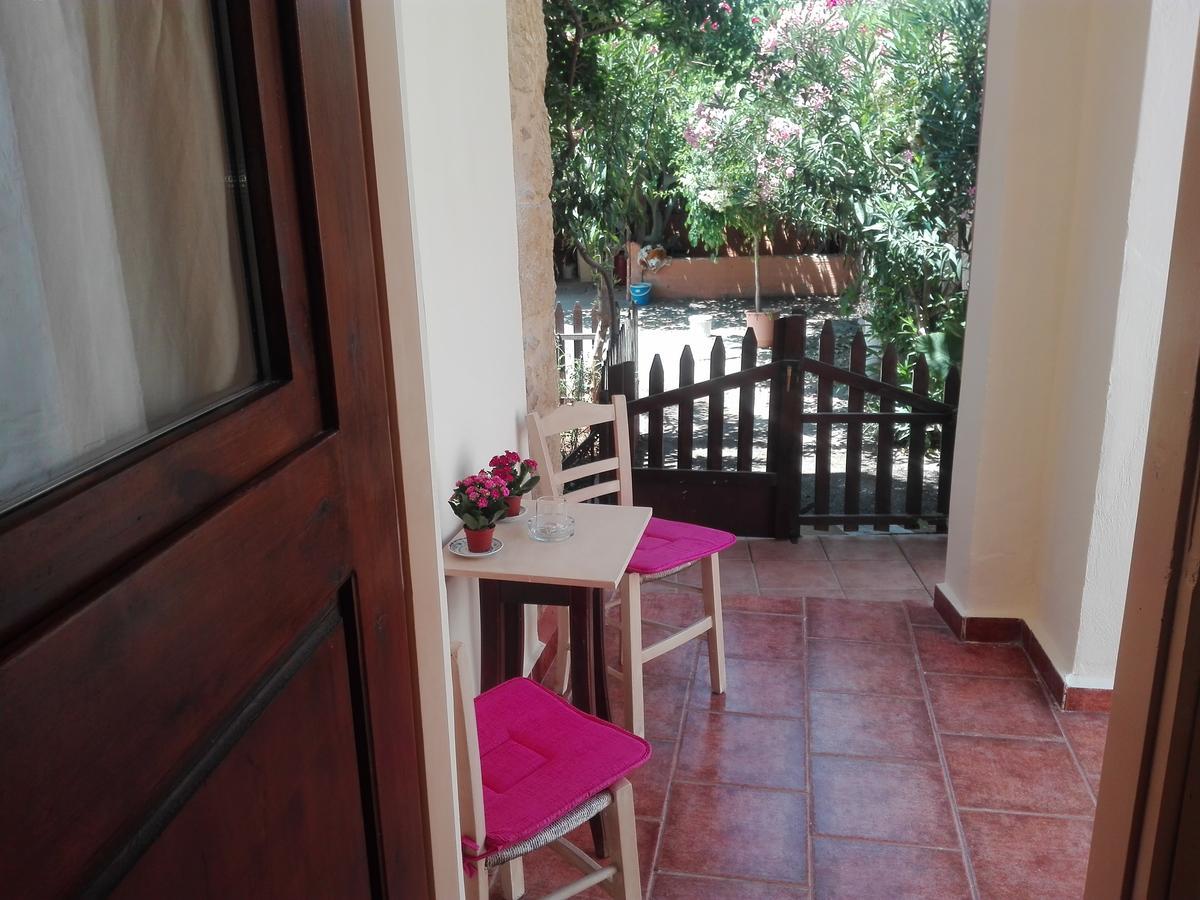 Villa Katerina Chrissi Akti Chania Exterior foto